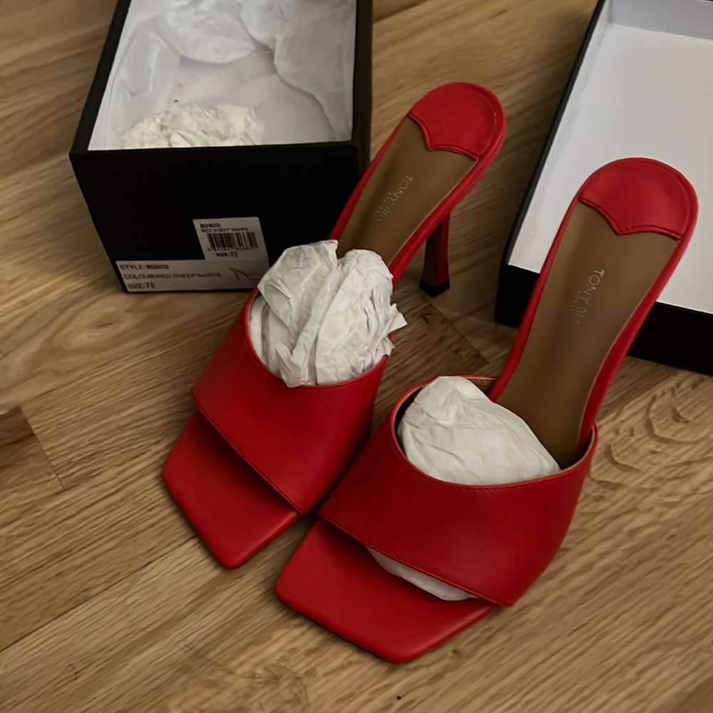 Tony Bianco Bosco Red Sheep Nappa